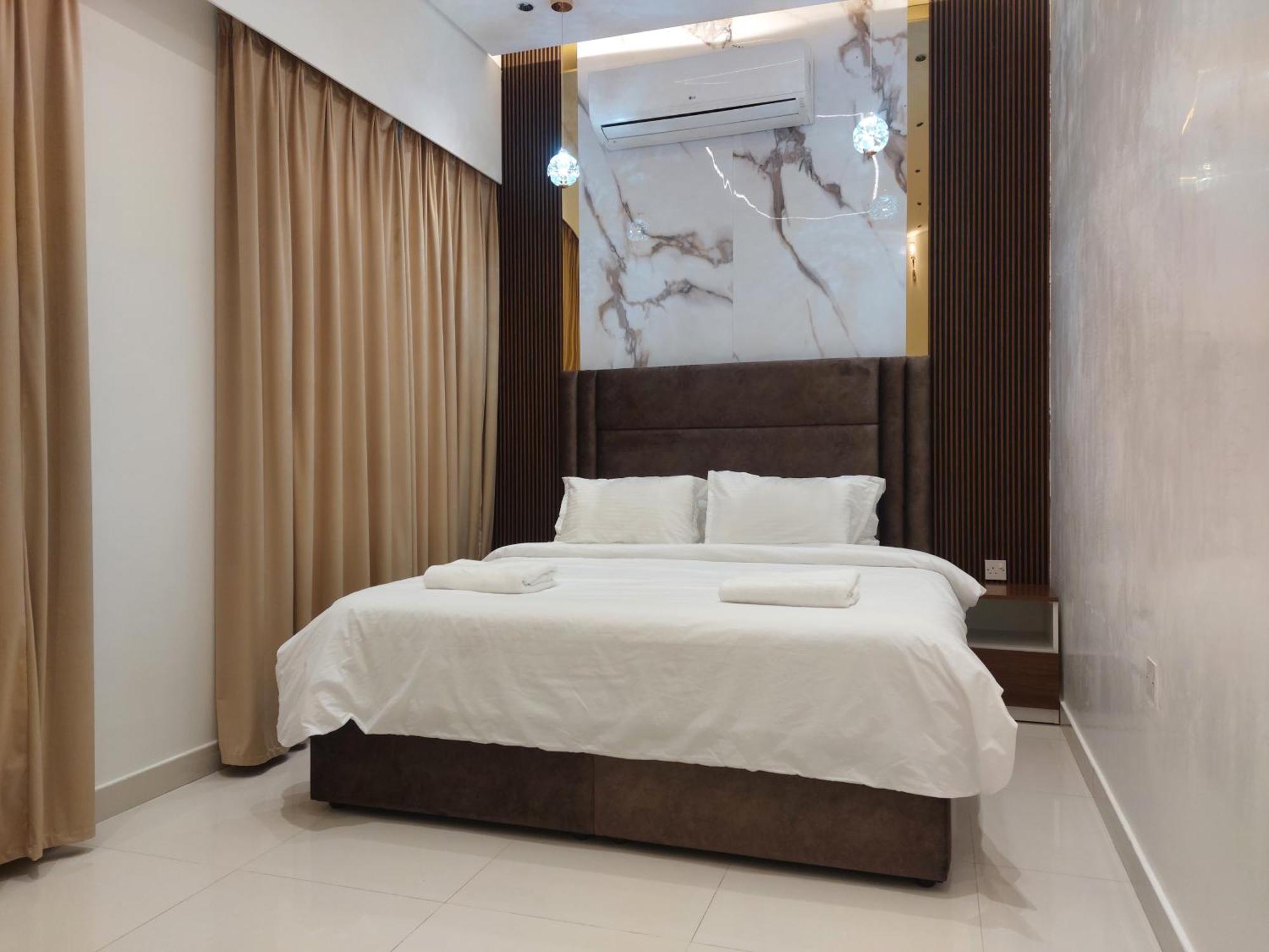 Mabahj Garnatha Hotel Apartments 索哈尔 外观 照片
