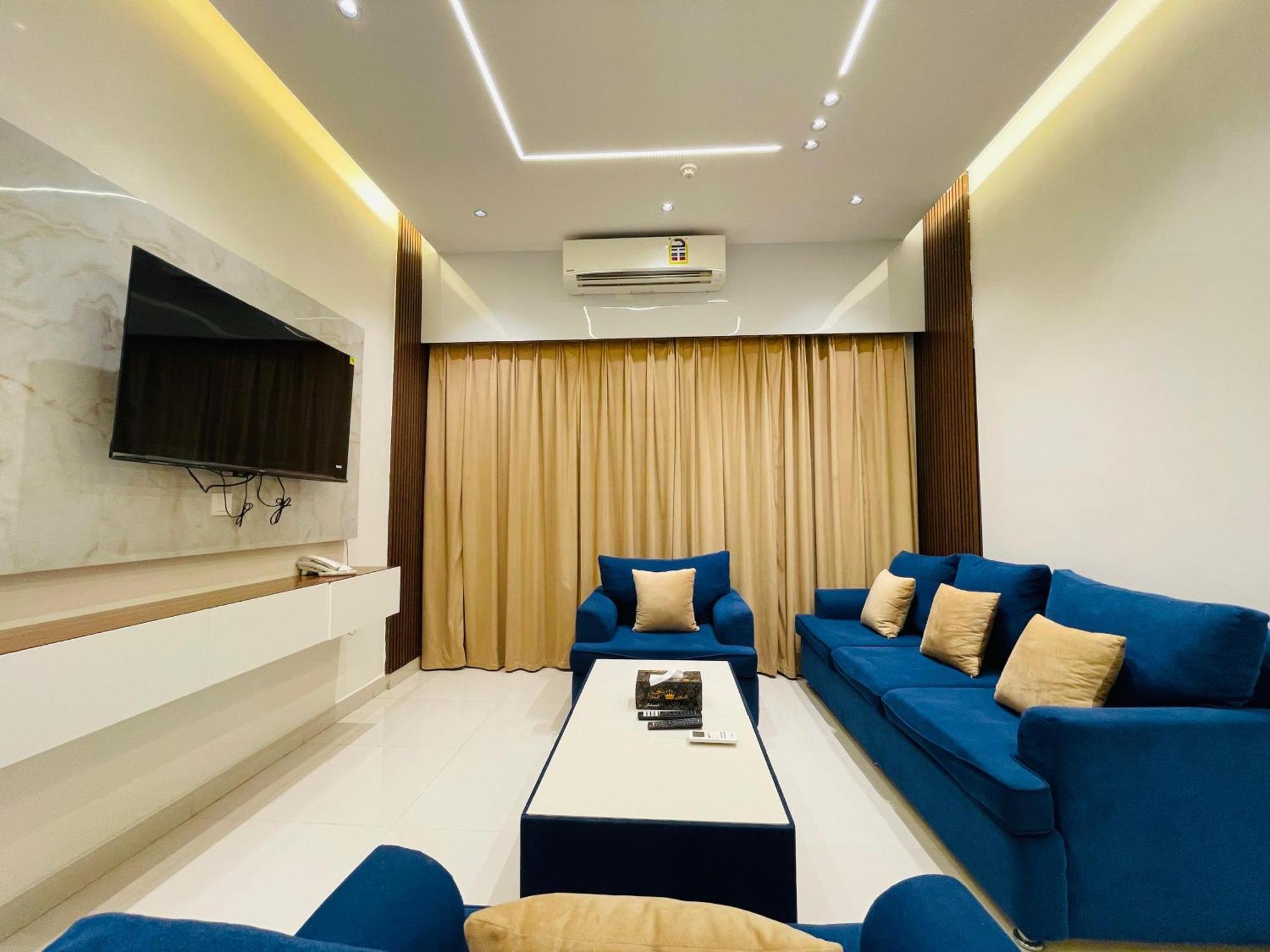 Mabahj Garnatha Hotel Apartments 索哈尔 外观 照片